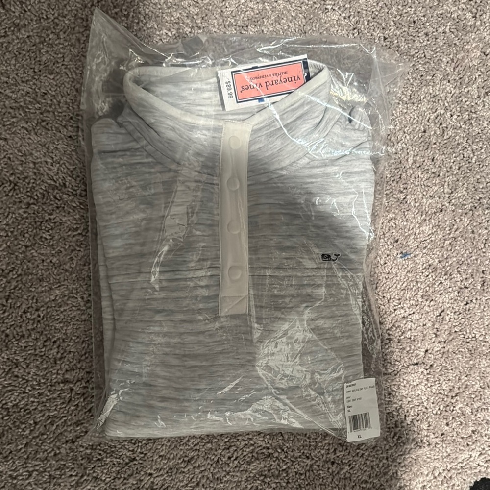 Vineyard Vines Light Gray Quarter-Zip Pullover